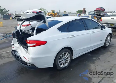 2019 Ford Fusion Hybrid Se from USA, damaged, VIN 3FA6P0LU7KR200791